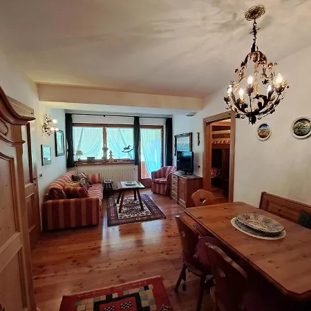 Borgo Serdes Apartmán *